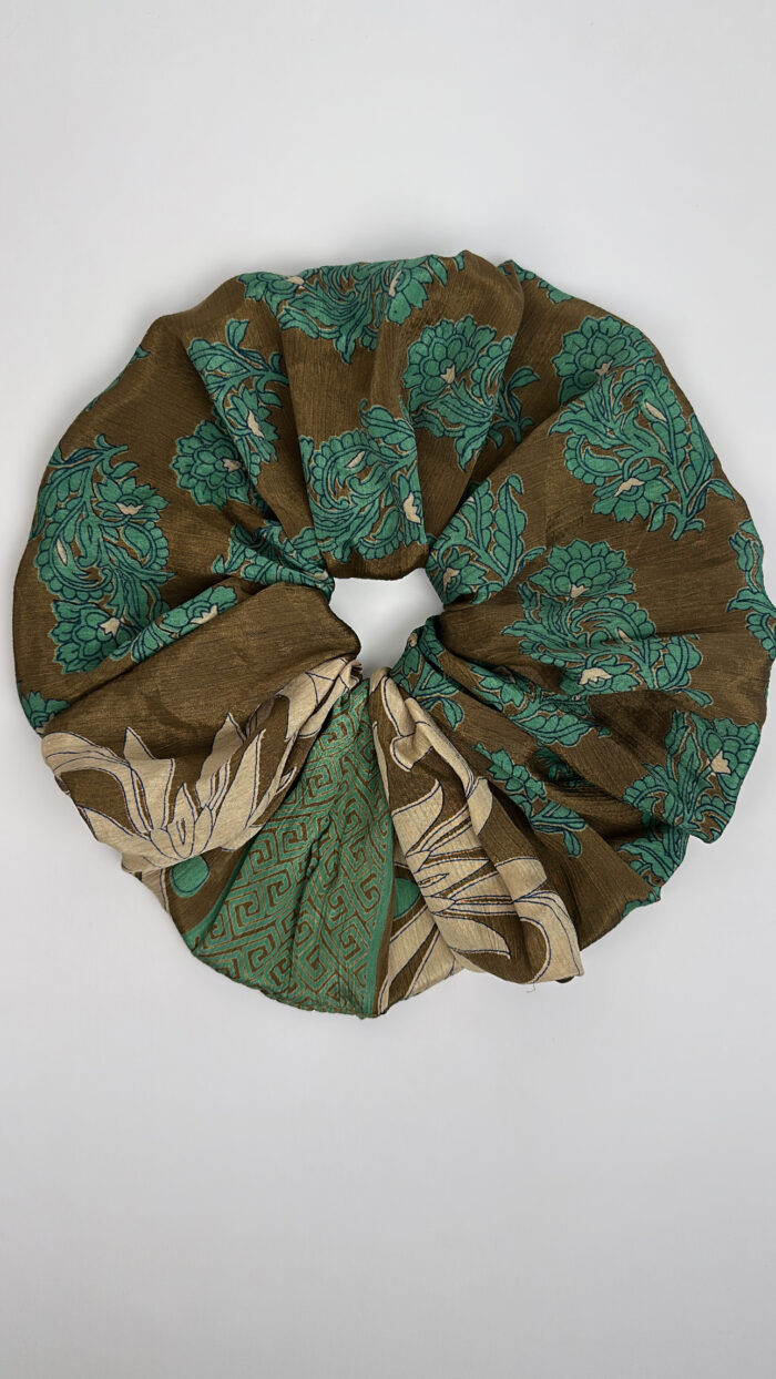 Scrunchie - Image 1