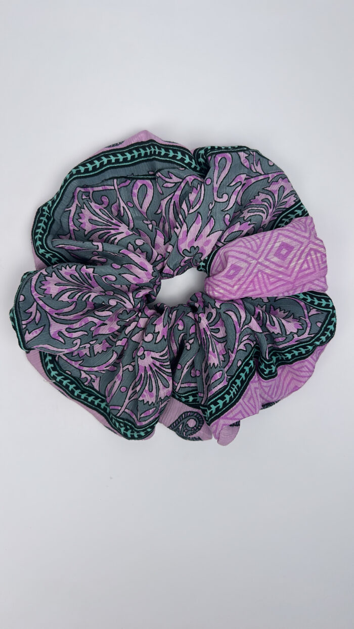 Scrunchie - Image 1