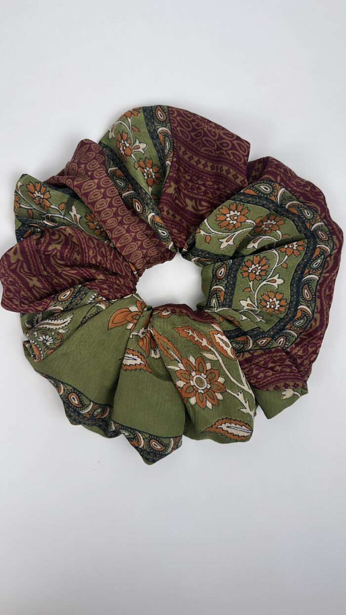 Scrunchie - Image 1