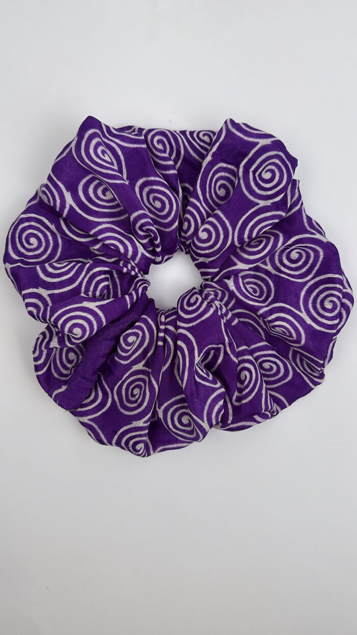 Scrunchie - Image 1