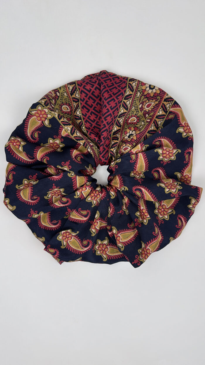 Scrunchie - Image 1